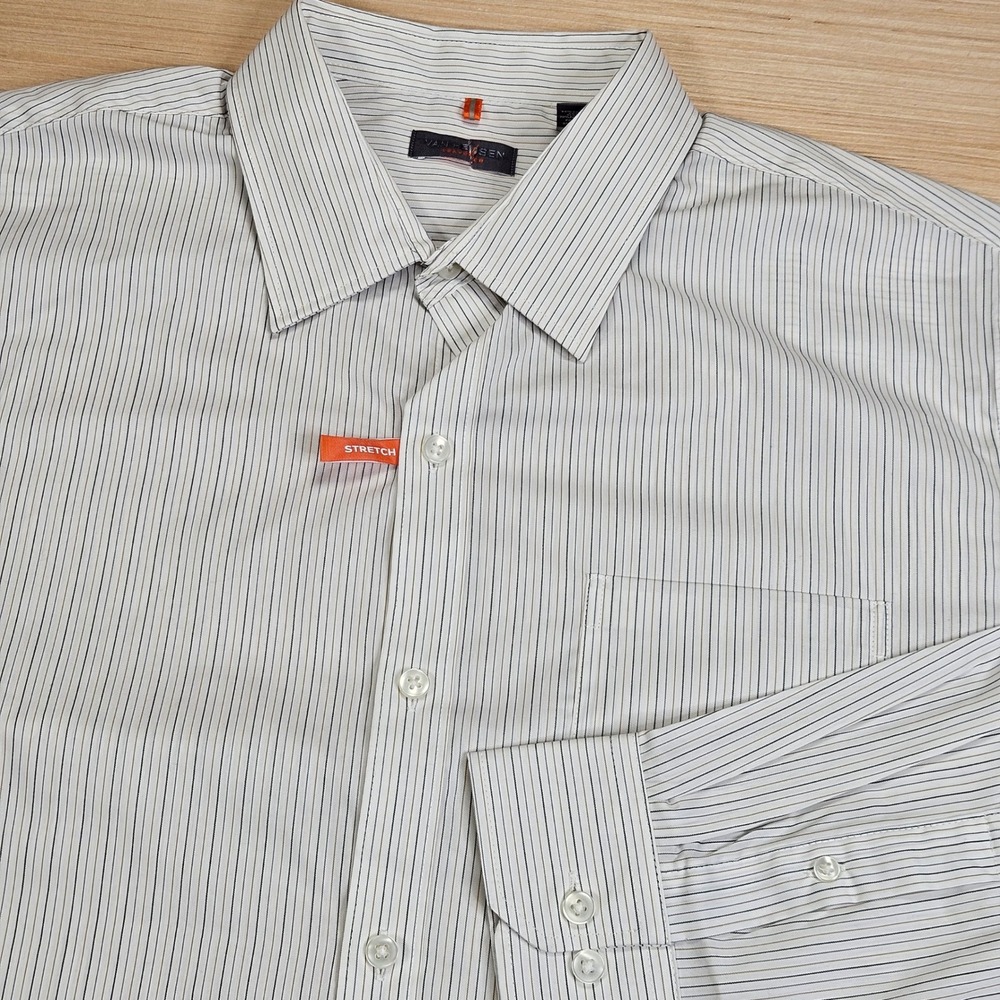 Van Heusen Button Down Shirt Mens L White Striped Traveler Stretch NEW